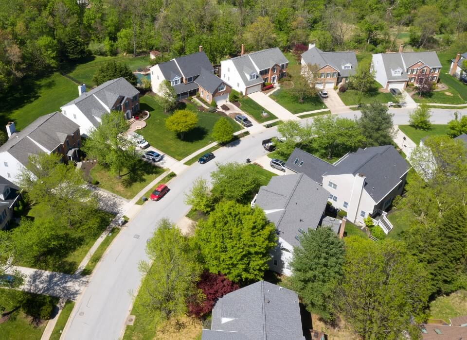 culdesac-neighborhood-homes